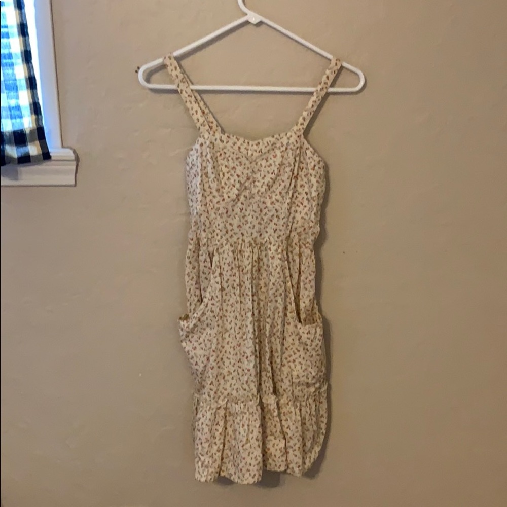 Pocket floral dress